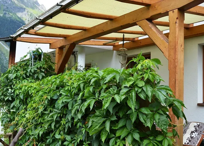 Haus Stefan Λάνγκενφελντ